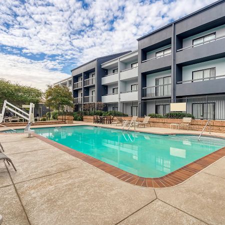 Country Inn & Suites By Radisson, Dallas-Love Field المظهر الخارجي الصورة