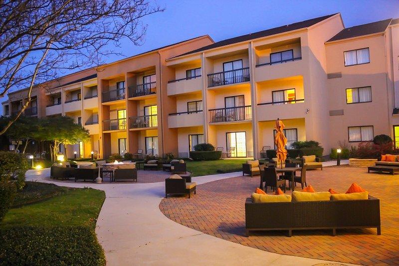 Country Inn & Suites By Radisson, Dallas-Love Field المظهر الخارجي الصورة